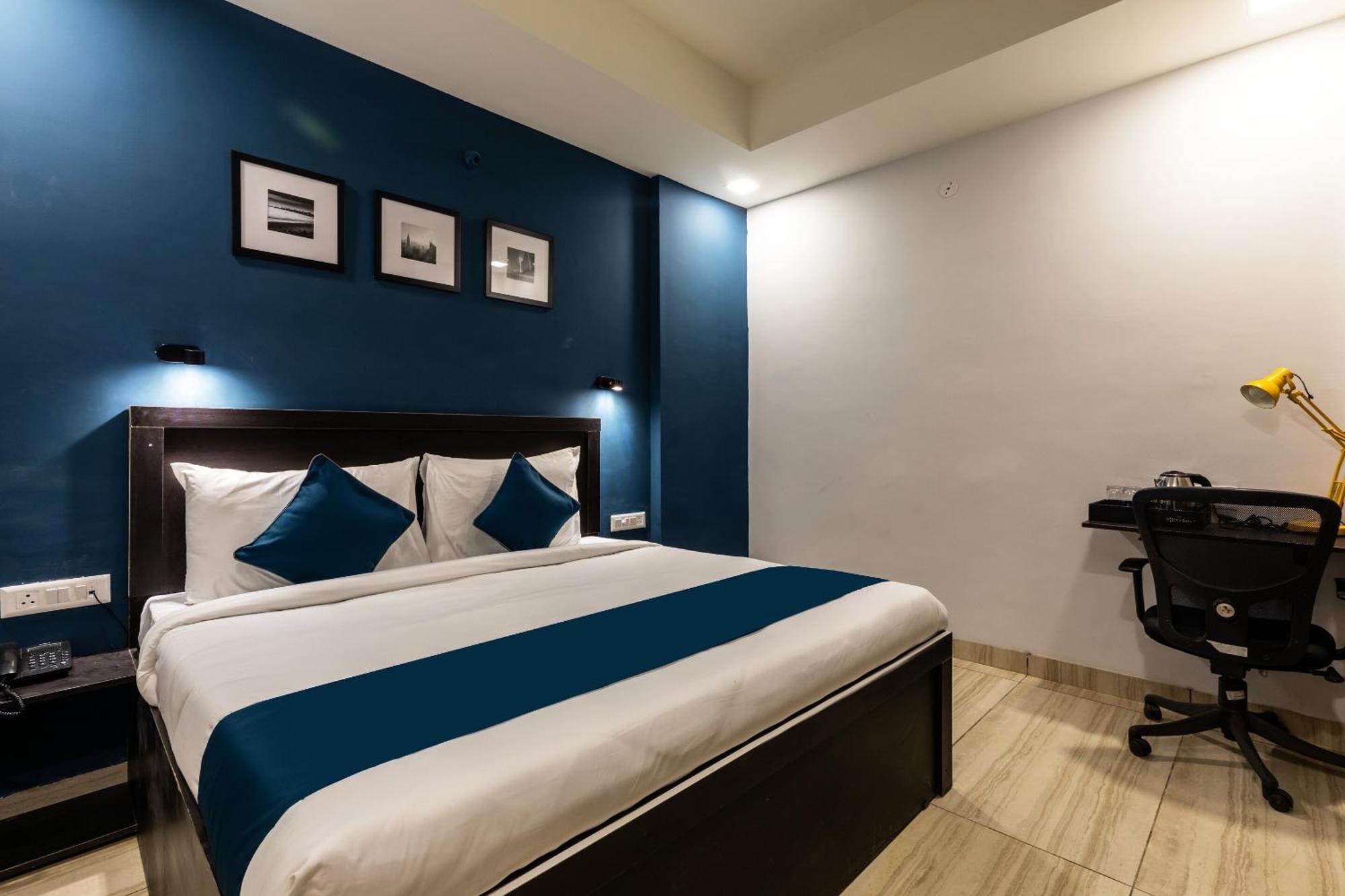 Silverkey Fusion Stays Indore Exteriör bild