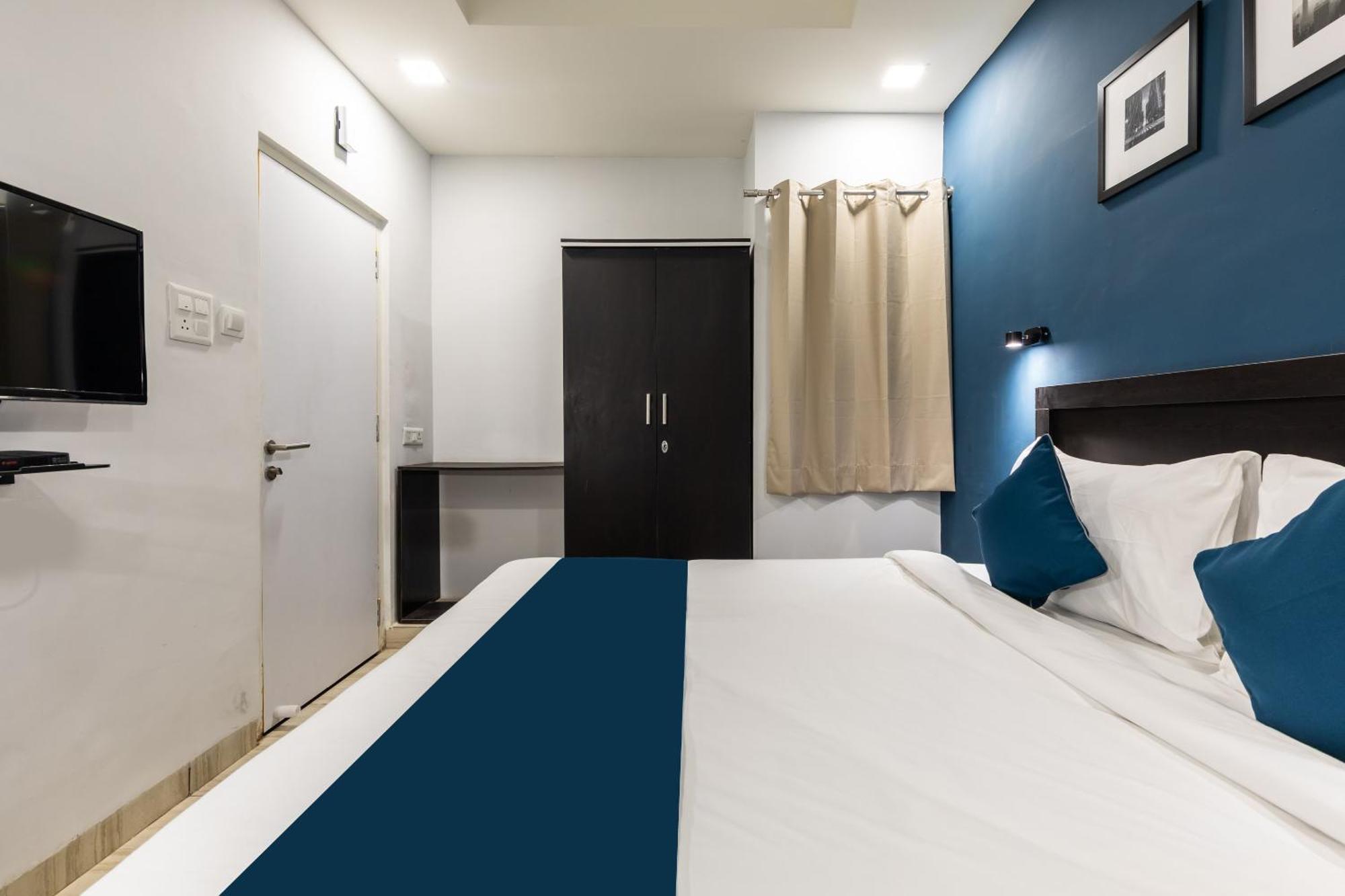 Silverkey Fusion Stays Indore Exteriör bild